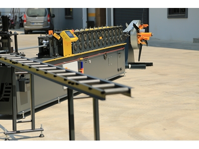Automatic Corrugated Steel Shutter Door Machine - 3