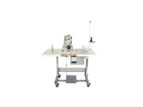 438/D-430/D 3200 Devir / Dakika Tek İğneli Düğme Dikiş Makinası