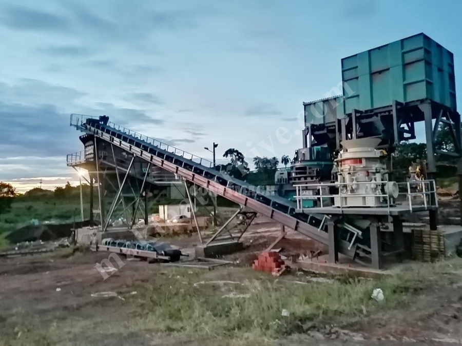 4800 Kg Hazne Kapasiteli Konik Kırıcı