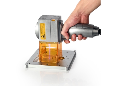 20 Watt Bataryalı 100x100mm  Mobil Fiber Lazer Markalama Makinası  - 10