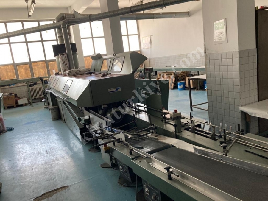 Müller Martini 18 İstasyon Harman Kitap Takma Makinası