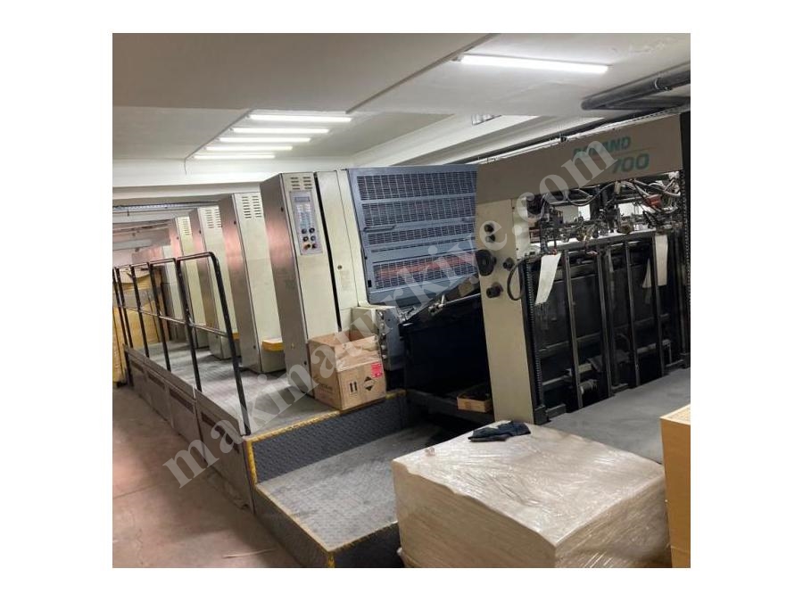 Roland R 704 3B 4 Renk Ofset Baskı Makinesi