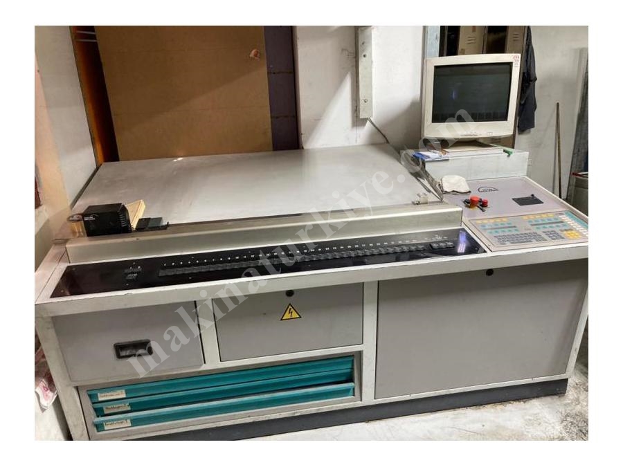 Roland R704 3B 4 Renk Ofset Baskı Makinesi