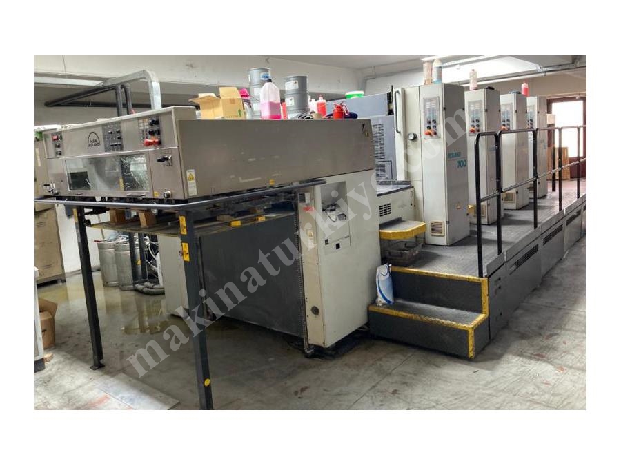 Roland R704 3B 4 Renk Ofset Baskı Makinesi
