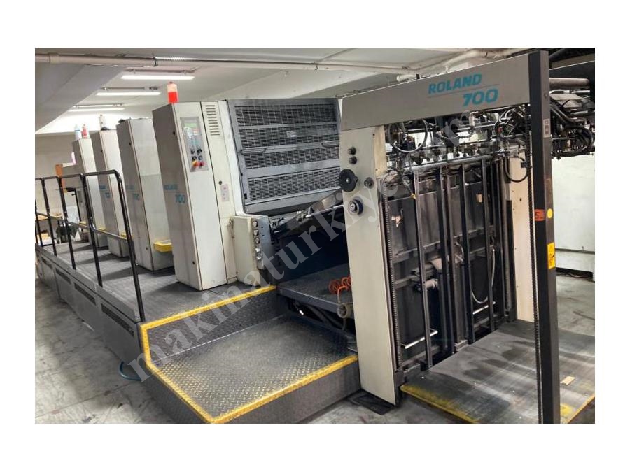 Roland R704 3B 4 Renk Ofset Baskı Makinesi