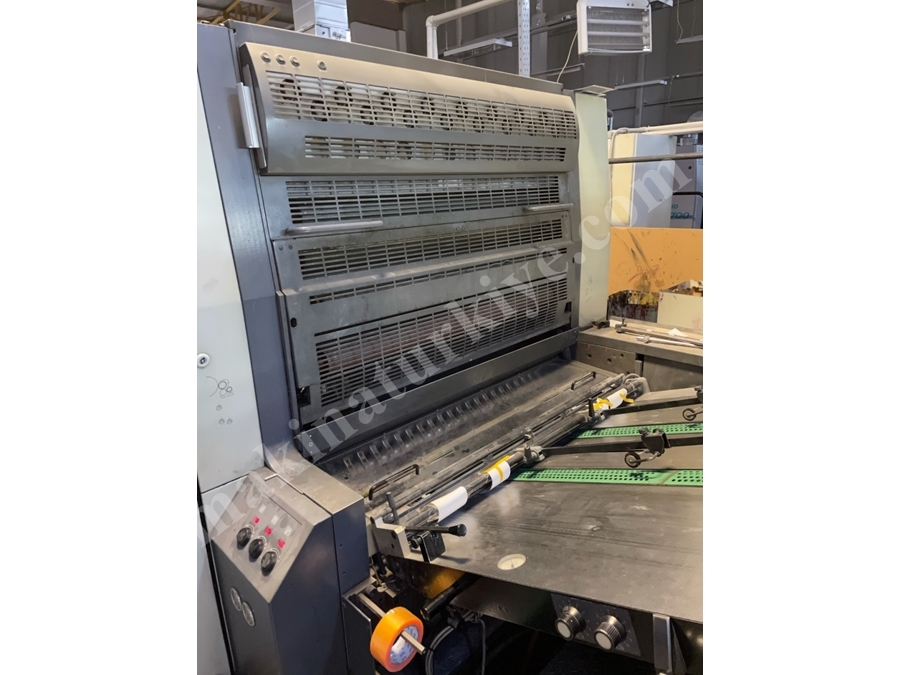 Roland 500 4+Lak 4 Renkli Ofset Baskı Makinesi