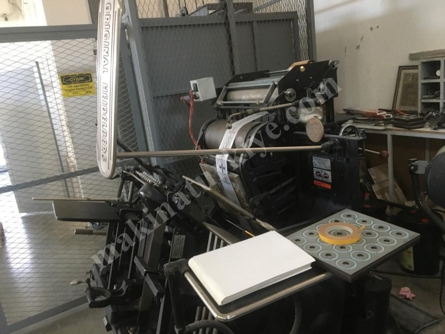 Heidelberg Yaldız Tertibatlı Maşalı Baskı ve Keski Makinesi