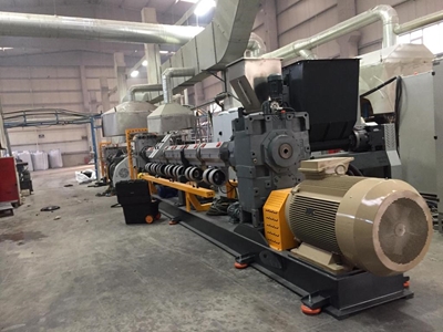 140 mm Vidalı Yan Beslemeli Granül Extruder - 1
