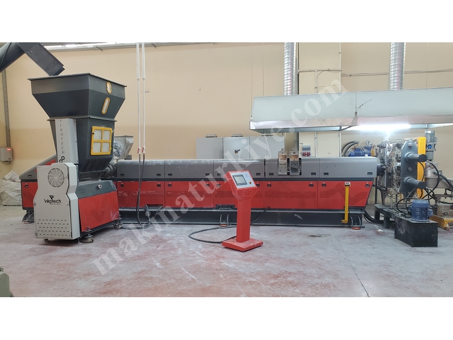 140 mm Vidalı Yan Beslemeli Granül Extruder