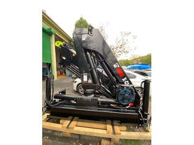 Hiab Uzaktan Kumandalı Mobil Vinç  - 10