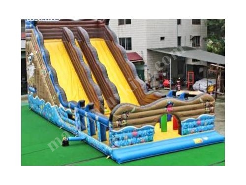 Giant Slide Inflatable Play Parks