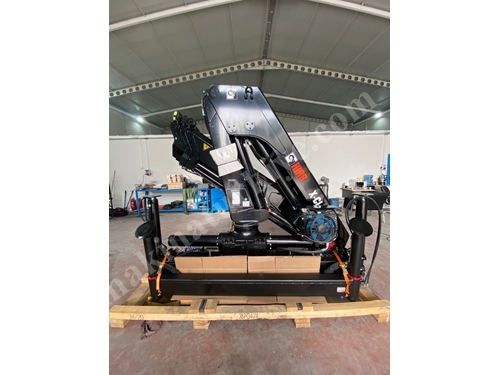 Hiab 4950 Kg Uzaktan Kumandalı Vinç