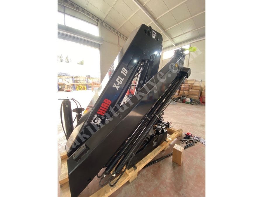 Hiab 4950 Kg Uzaktan Kumandalı Vinç