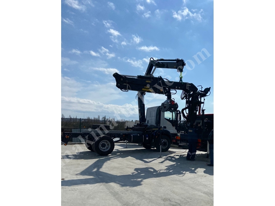Hiab 4500 Kg Mobil Vinç 