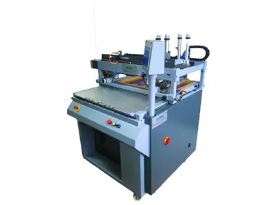 Halbautomatische Siebdruckmaschine mit Schere für 35x50 cm (4/3) Druckbereich