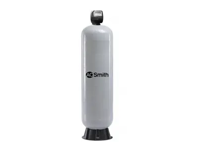 Automatisches Wasseraufbereitungsgerät und Aktivkohlefilter