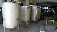 Réservoir de traitement de l'eau en acier inoxydable - 1