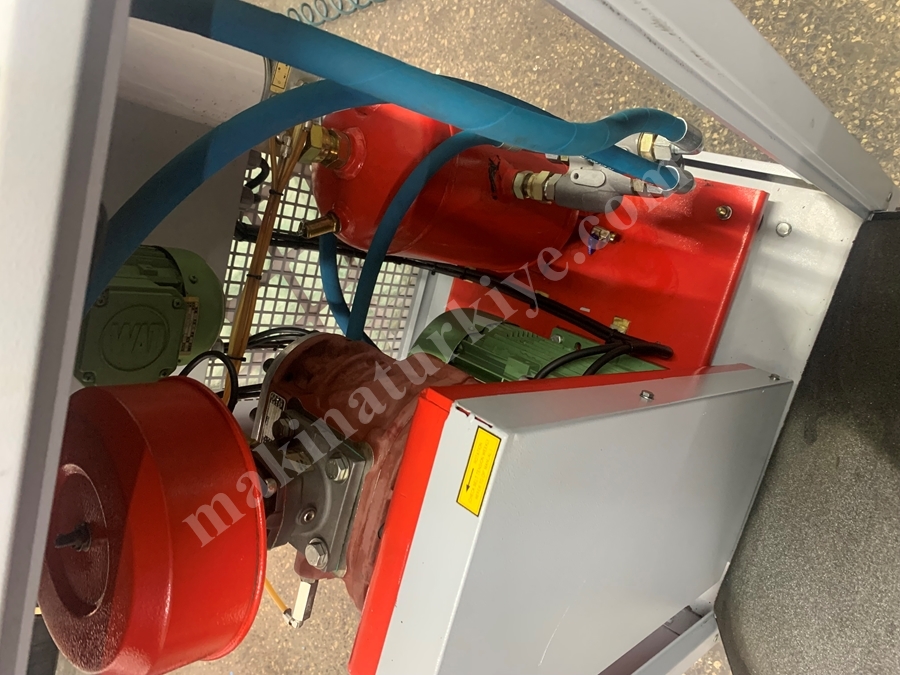 11 Kw 15 Hp 2. El Çok Temiz Vidalı Kompresör
