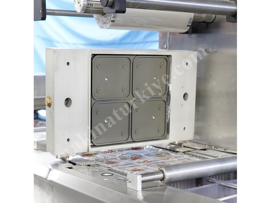 7-8 Vuruş / Dakika Termoform Ambalaj Makinası 