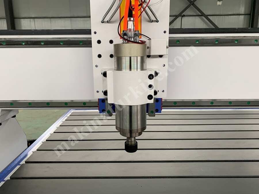 130x130 cm Ahşap CNC Freze Makinesi
