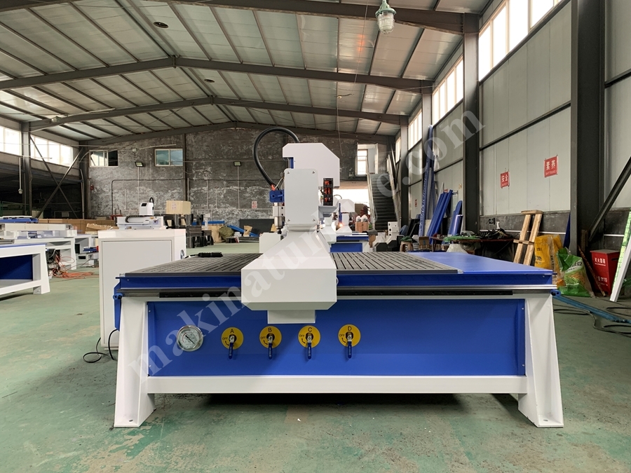 130x130 cm Ahşap CNC Freze Makinesi
