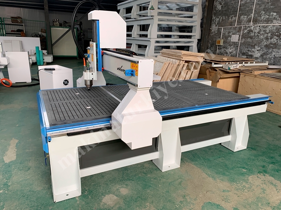 Wattsan M1 1325 Mobilya Üretimi İçin Cnc Freze Makinesi 