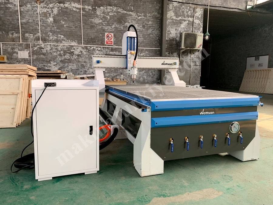 Wattsan M1 1325 Mobilya Üretimi İçin Cnc Freze Makinesi 