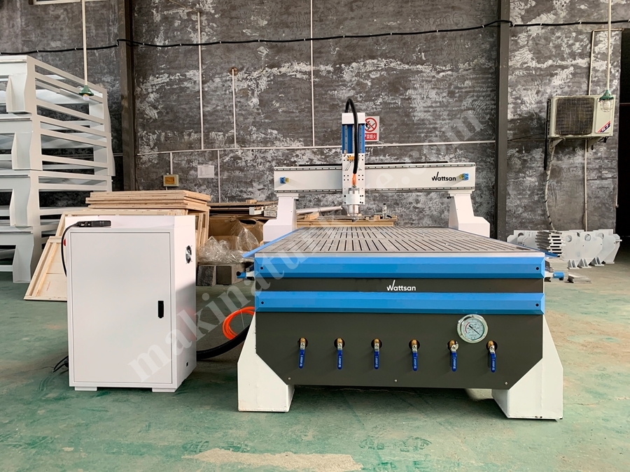 Wattsan M1 1325 Mobilya Üretimi İçin Cnc Freze Makinesi 