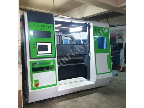 1 kW Kabinli Çift Tabla Fiber Lazer Kesim Tezgahı