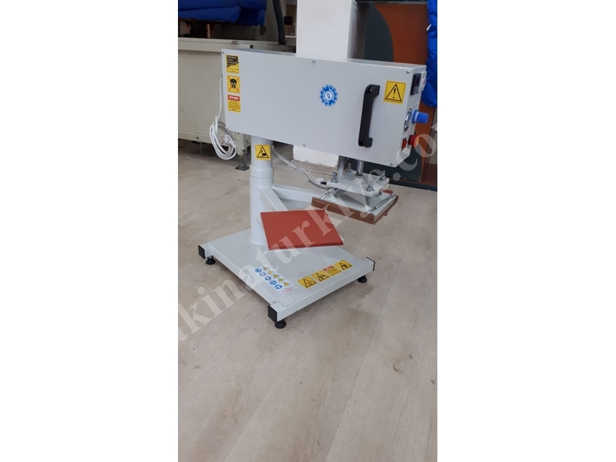 1.1 kW Yarı Otomatik Gezer Kafa Transfer Baskı Presi