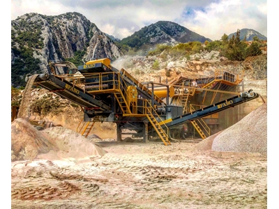 130-180 Ton/Hour Mobile Crusher - 0