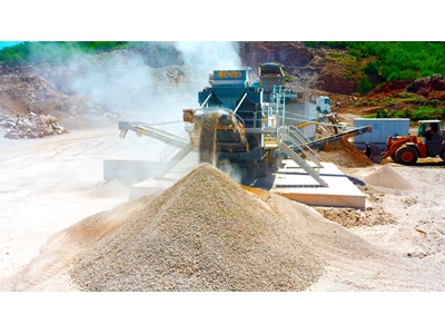 250-350 Ton / Saat Wobbler Besleyicili Mobil Taş Kırma Tesisi - 3