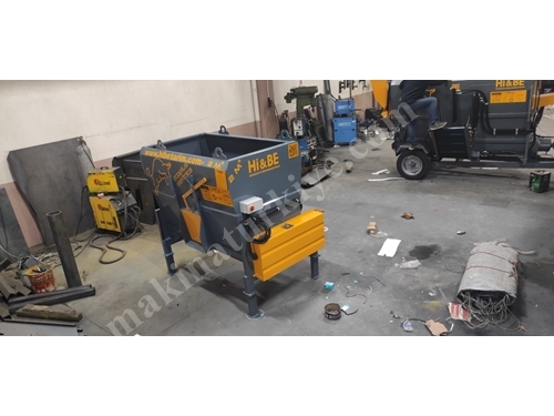 6 m3 Electric Fixed Feed Mixer