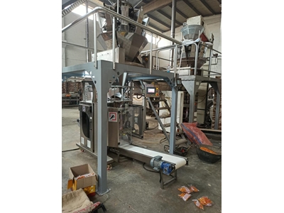 Vertical Packaging Machine with 10 Weighers for 10 gr - 1 kg - 3