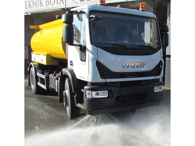 7 Ton Single Compartment Water Tanker Fire Truck - 0