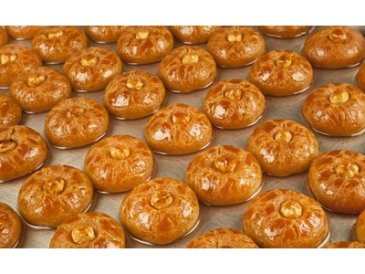 Şekerpare Balbadem Peynir Tatlısı Dökme Makinesi - 2