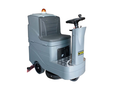 Machine de lavage Ride On Maxi D8  - 0