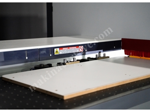 OMAKSAN HOLEMASTER 4000 D LİNE 6X DELİK MAKİNASI