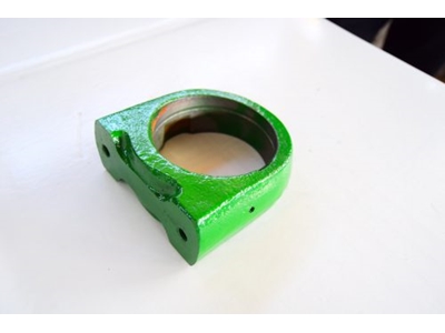 AE33160 Bearing Housing - 0