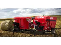 3 Helezonlu Yem Karma Makinası