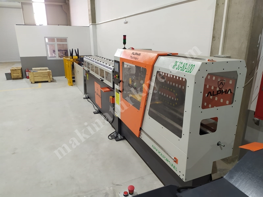 Servo Uçar Makaslı 12 İstasyon Rollform Hattı 