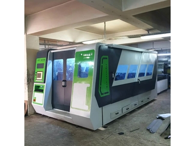2 kW Fiber Lazer Kesim Makinası - 1