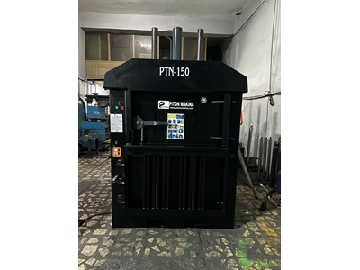 Vertical Baling Press for 150-200 Kilograms of Waste Paper Bales - 18