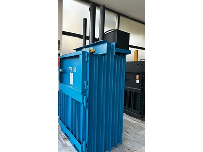 Vertical Baling Press for 150-200 Kilograms of Waste Paper Bales - 3