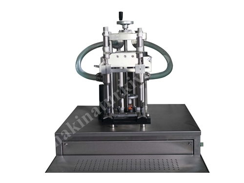 2 Nozzle 1 Liter (200 - 500 Pieces / Hour) Manual Liquid Filling Machine