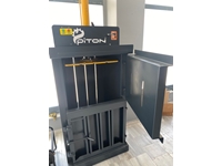 80 Kilogram Dikey Atık Balyalama Presi - 4