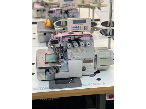 M900 4 İplik Overlok Makinası