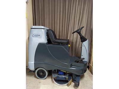 Nilfisk Br 855 Equestrian Floor Cleaning Machine The Best in Class Guaranteed - 0