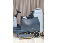 Nilfisk Br 855 Equestrian Floor Cleaning Machine The Best in Class Guaranteed - 6