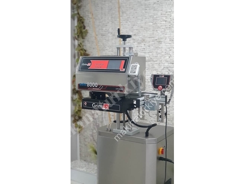 Automatic Foil Sealing Machine